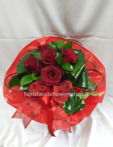 buchet di rose rosse